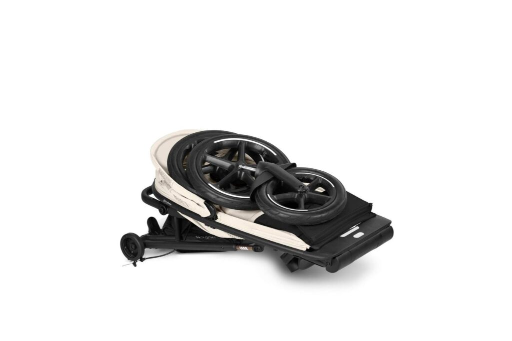poussette-cybex-avi-spin-plié